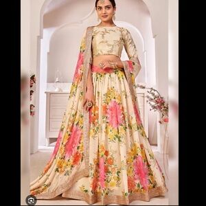 Cream and Gold Floral Lehenga Size Medium